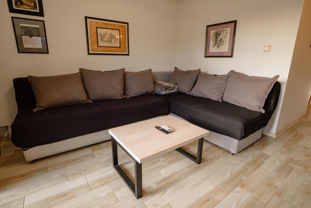 Apartman Sen'S Лесковац Экстерьер фото